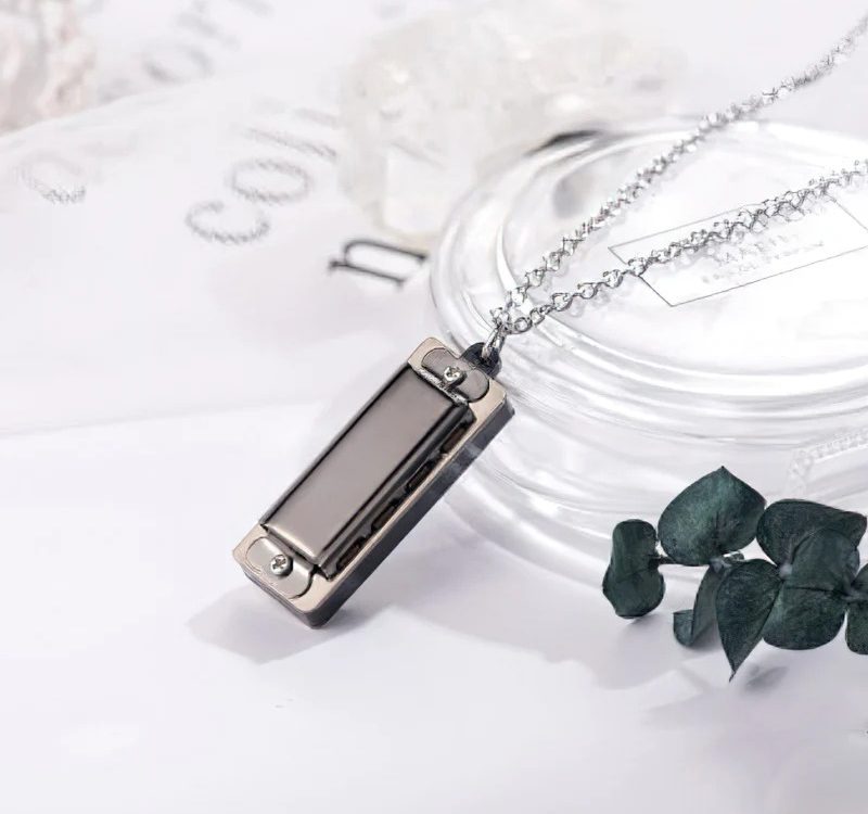 breathing necklace