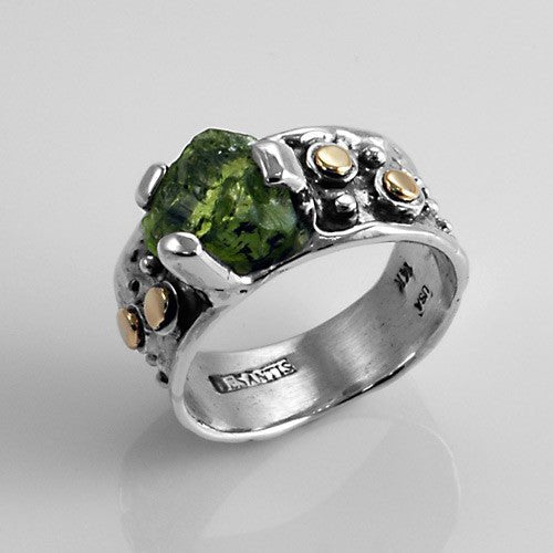 peridot rings