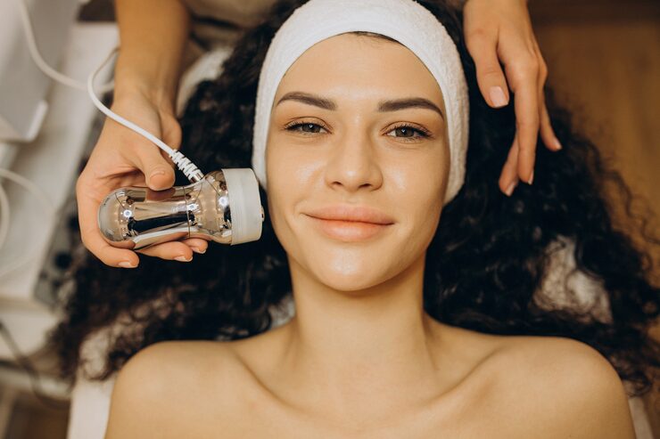 Facial de Microcorriente