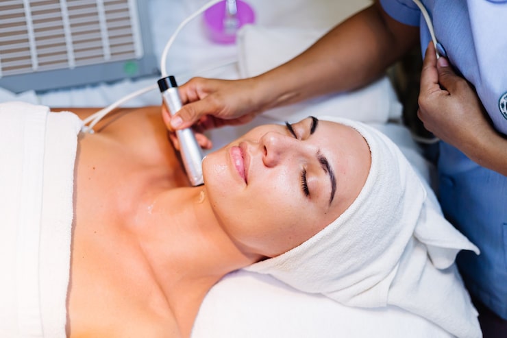Facial de Microcorriente